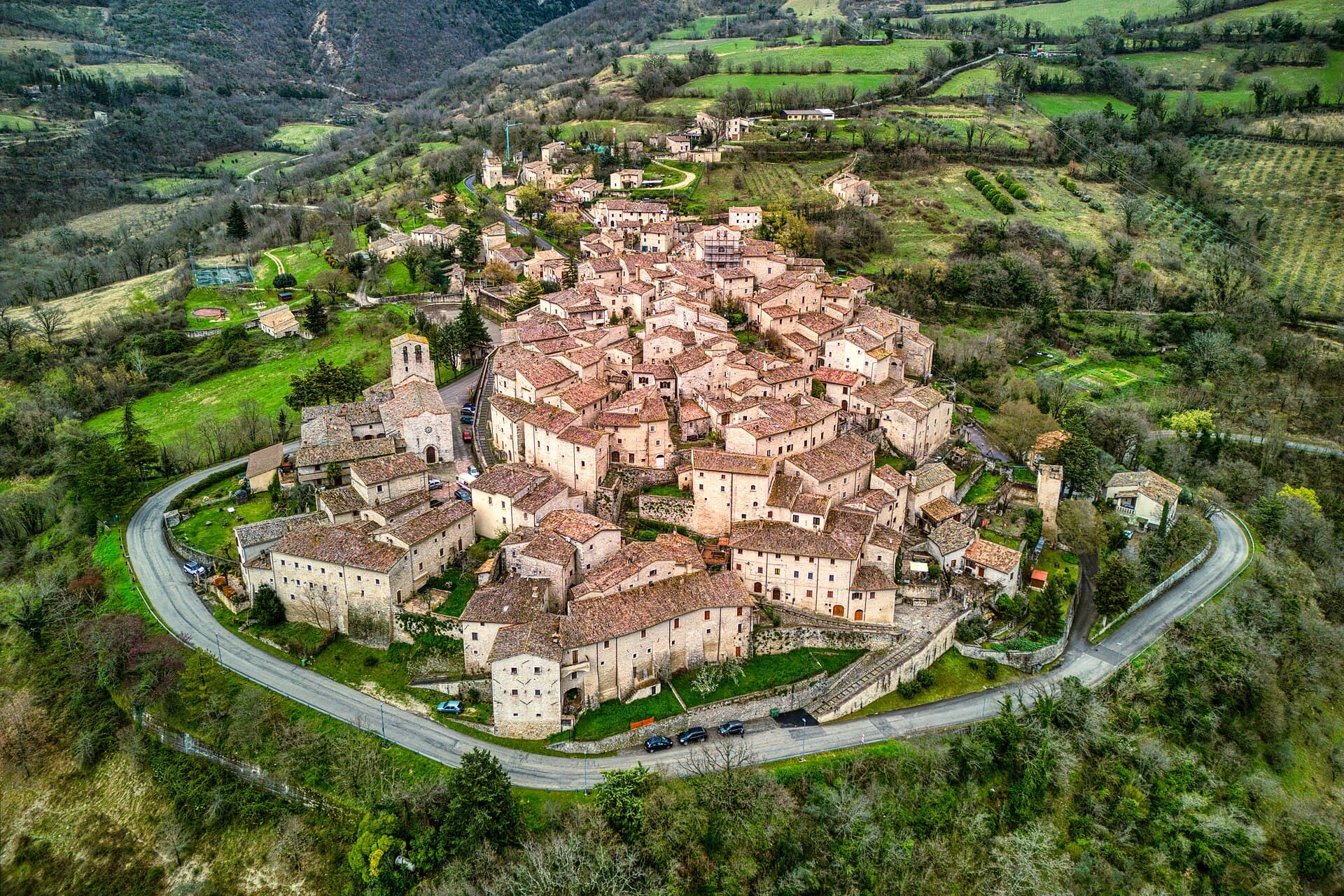 Il borgo fortificato di Vallo di Nera, in Valnerina