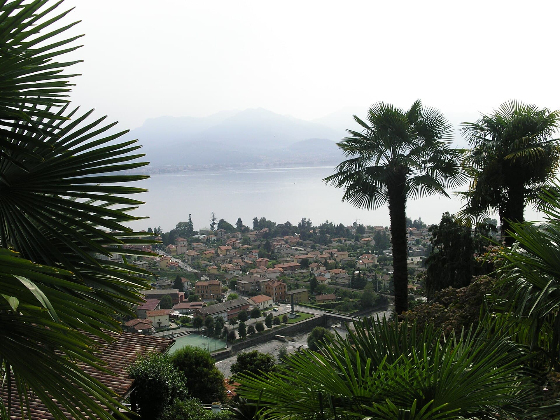 Il borgo di Maccagno sul Lago Maggiore