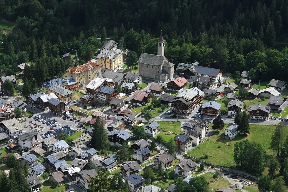 Il villaggio Walser di Macugnaga, ai piedi del Monte Rosa