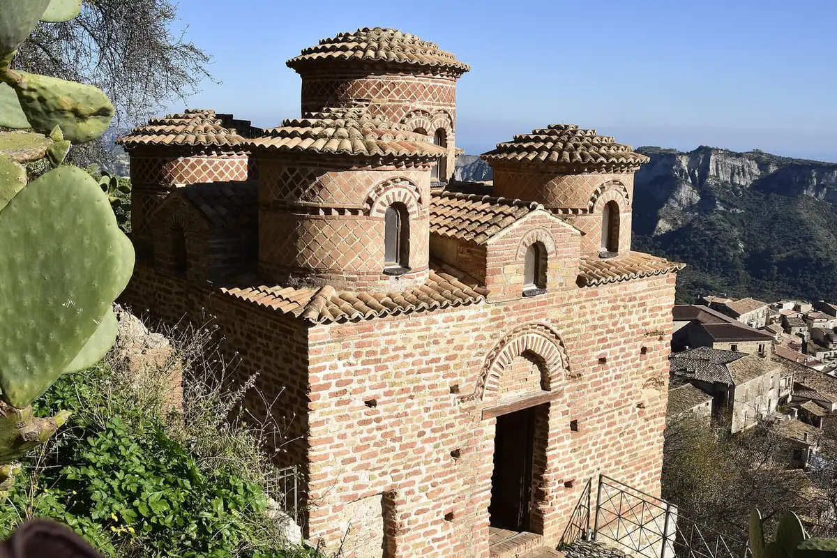 La Cattolica di Stilo, chiesa bizantina simbolo del borgo
